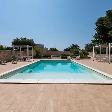 Nyaraló In